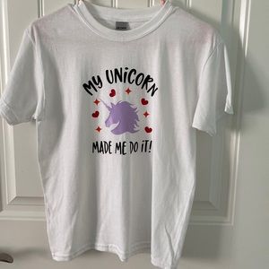 New custom made unicorn tee